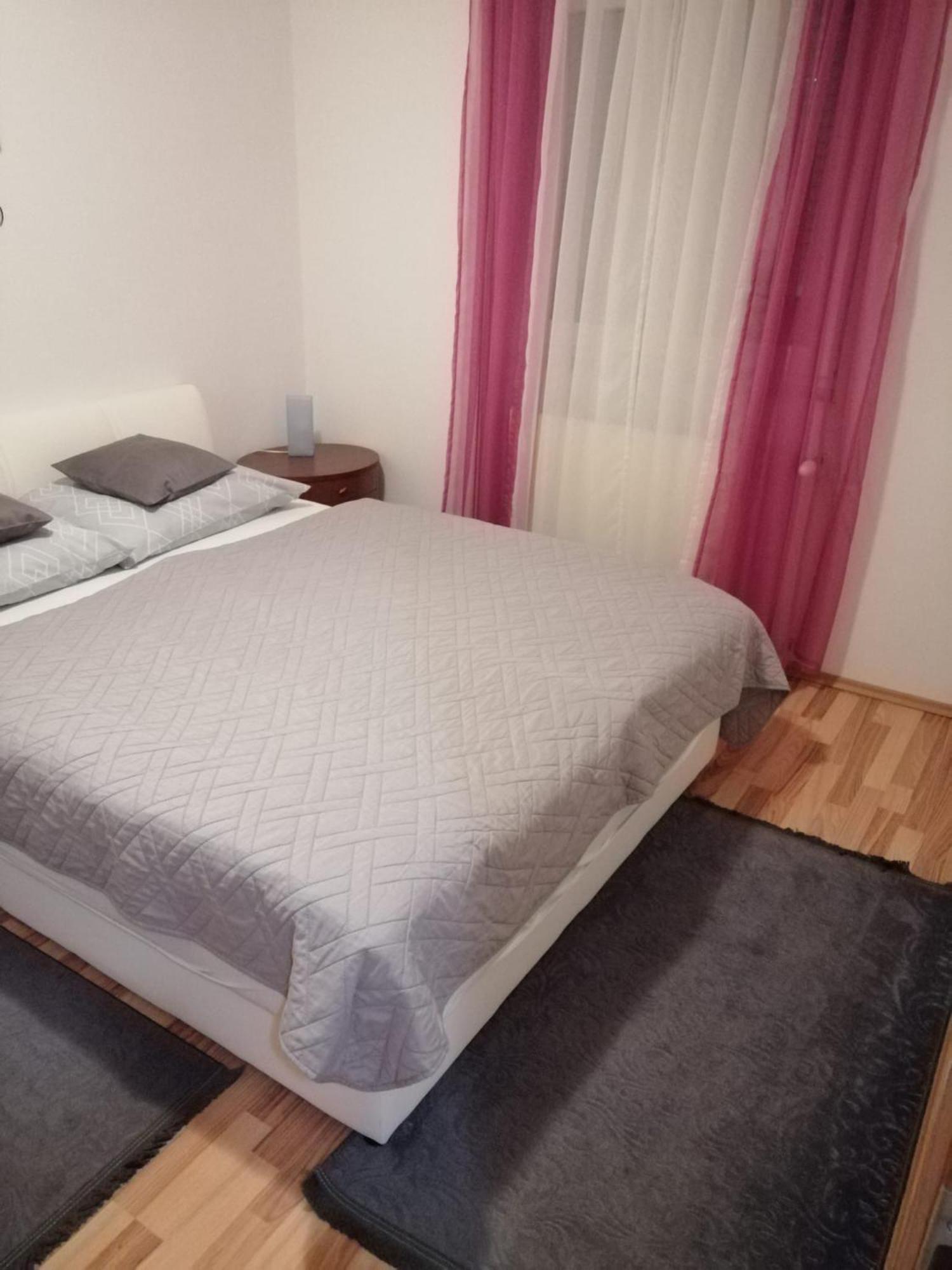 Apartman Trio Maksimir Zagreb Ngoại thất bức ảnh
